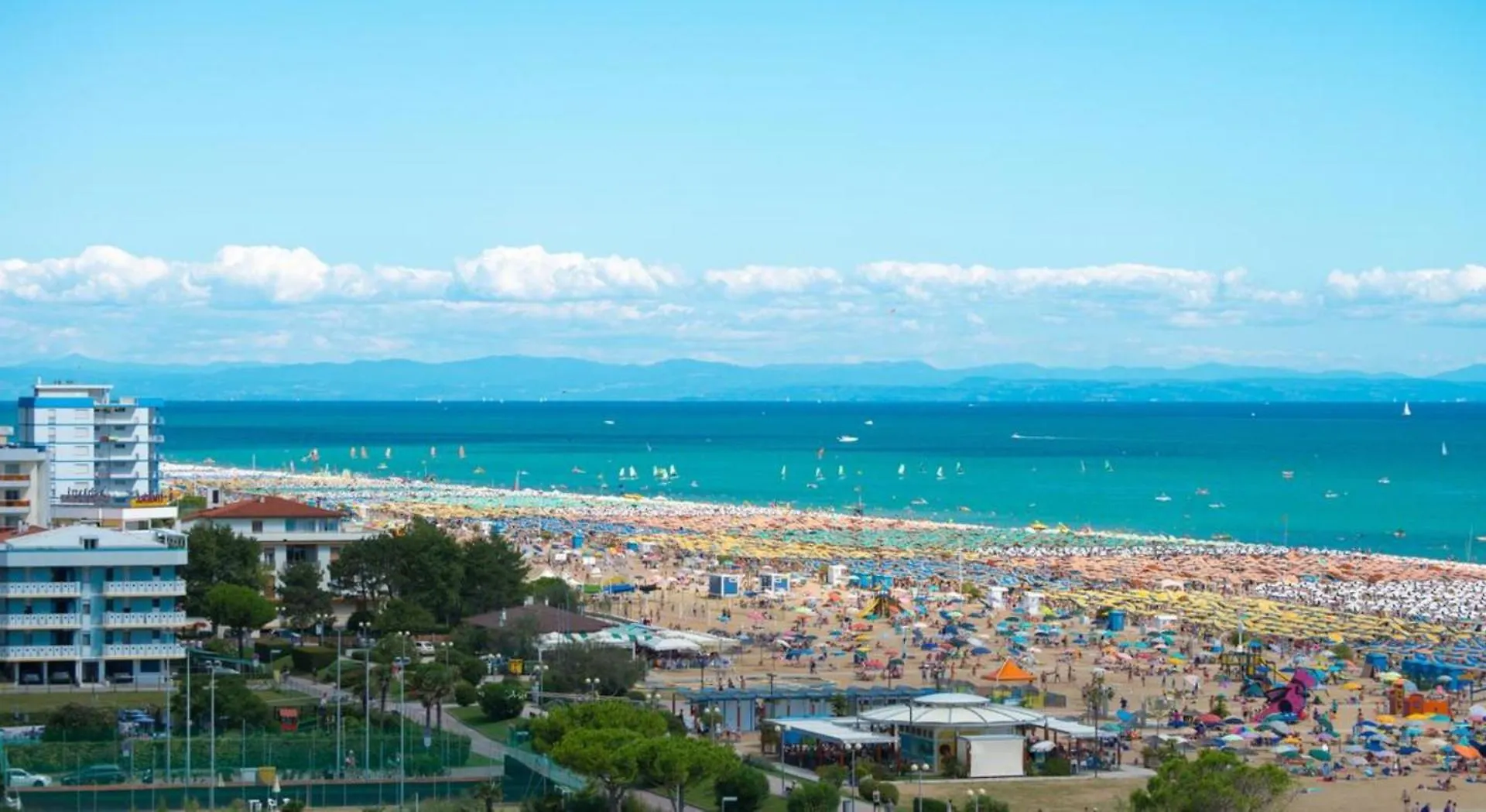 Flat With Large Terrace In Bibione - Beahost Apartment 0*,